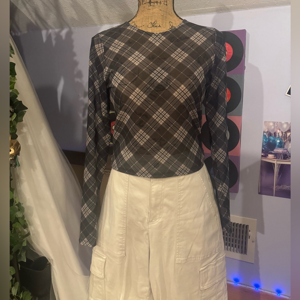 Holistic Top